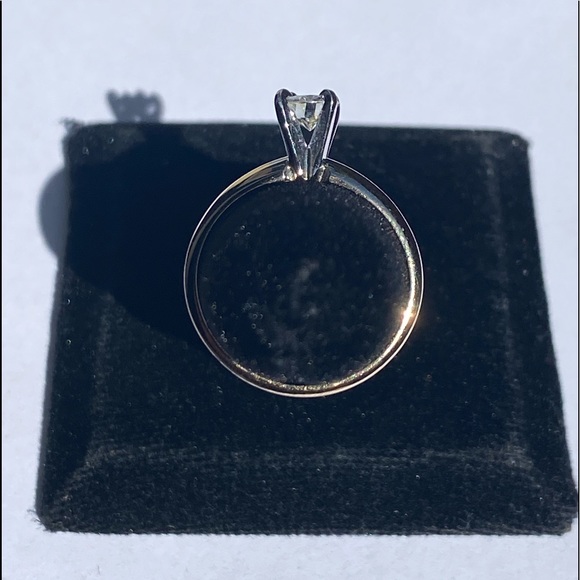 Gorgeous😍 14KT Solitaire Diamond engagement ring💍💎✨ - Picture 9 of 17